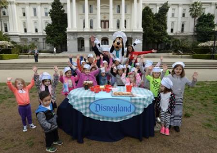 Chef Goofy Brings a Dash of Disney Magic to the California Capitol, Celebrating the Disney California Adventure Food and Wine Festival