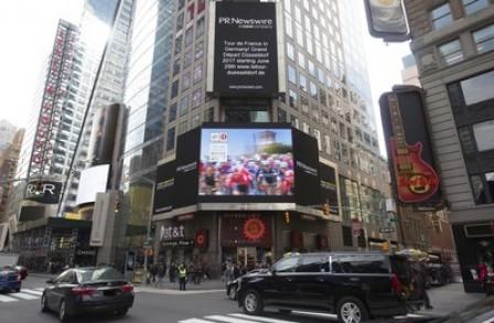Grand Départ Düsseldorf 2017 at New York Times Square