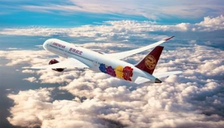 Le transporteur aérien chinois Juneyao Airlines dévoile le nouveau modèle de livrée pour sa flotte de Boeing 787