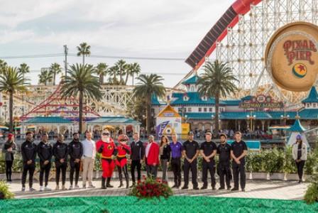 Disneyland Resort Welcomes Rose Bowl Game-Bound Teams, Ohio State and Washington