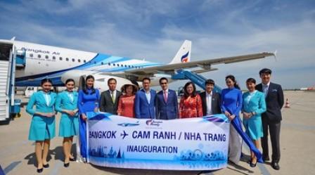 Bangkok Airways, première compagnie aérienne à ouvrir une liaison aérienne directe entre Bangkok et Cam Ranh, au Viêt Nam