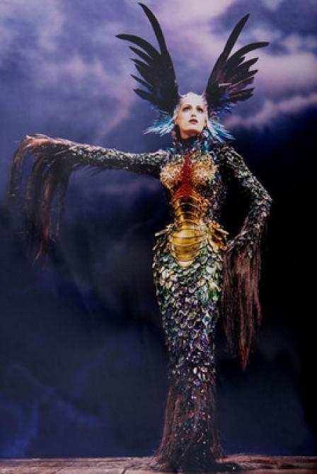 Kunsthal Rotterdam Presents First Retrospective on French Creator Thierry Mugler: Couturissime