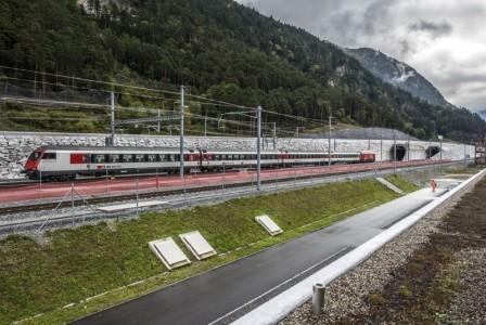 1er juin 2016 - La Suisse ouvre le plus long tunnel ferroviaire du monde