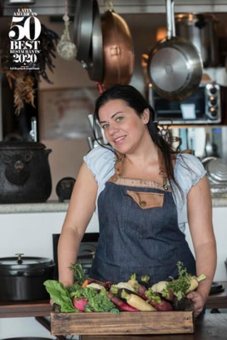 Janaina Rueda Ganha American Express Icon Award 2020 Como Parte Do Latin America's 50 Best Restaurants