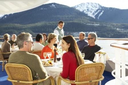 Want to Choose a Cruise? For First-Timers or Veterans, Consider These 5 Insider Tips