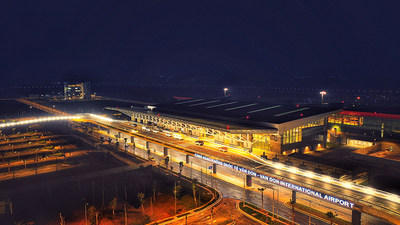Le tout dernier aéroport international et le premier port de croisière international du Vietnam ouvrira au monde entier les portes de la merveilleuse baie d'Halong