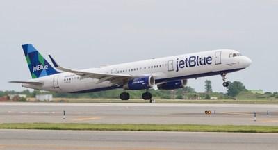 Pratt & Whitney and JetBlue sign long-term service agreement for 230 V2500® engines