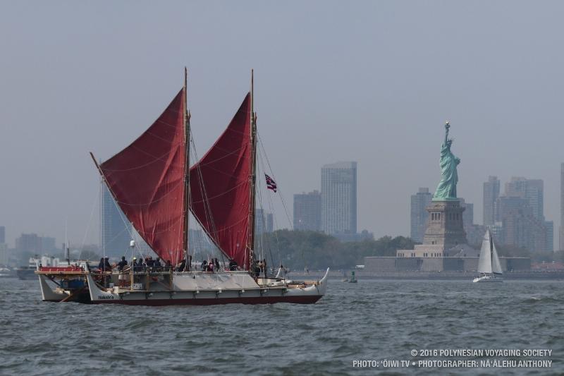 H  k  le  a Delivers Messages to the UN Secretary General on World Oceans Day