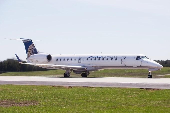 CommutAir Begins Commercial Service with ERJ-145XR Aircraft for United Express®