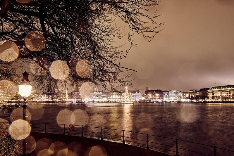 #HolyHamburg: Christmas Markets & Silent Nights in the Northern Christmas Capital